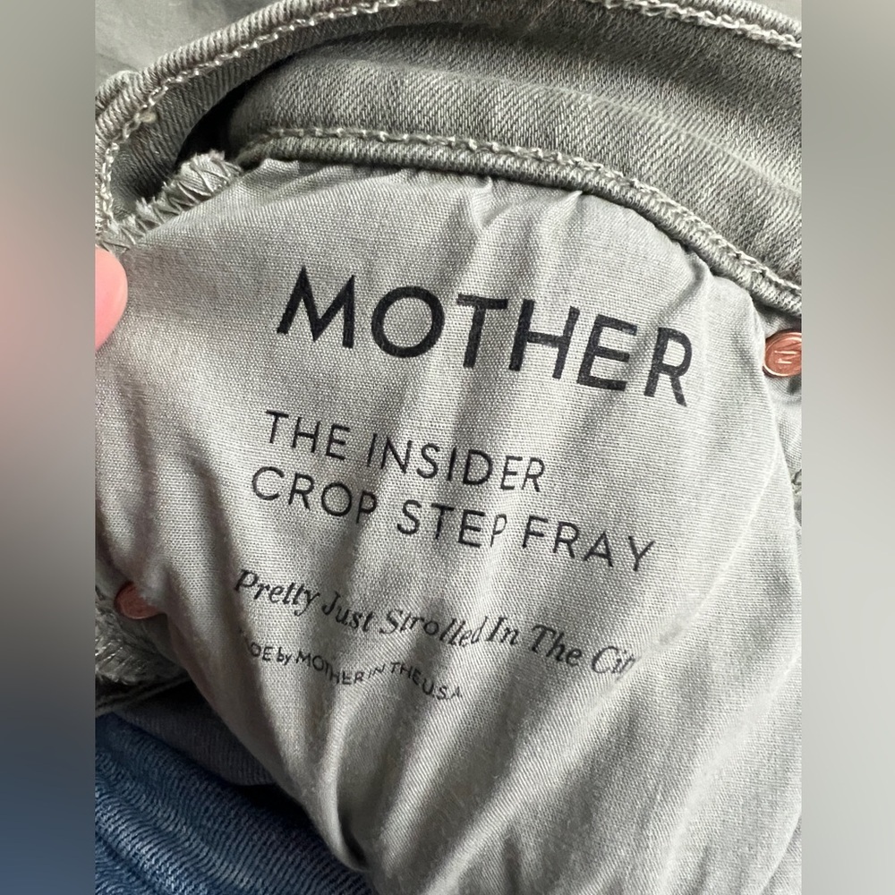 MOTHER- Insider Crop Step Fray - Picture 5 of 8
